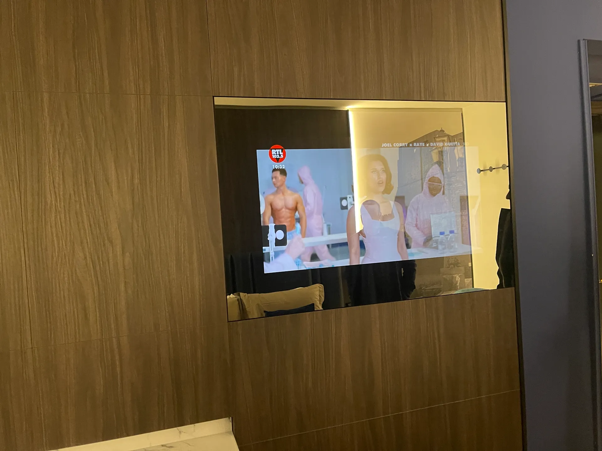 Hotel Tv camere 3