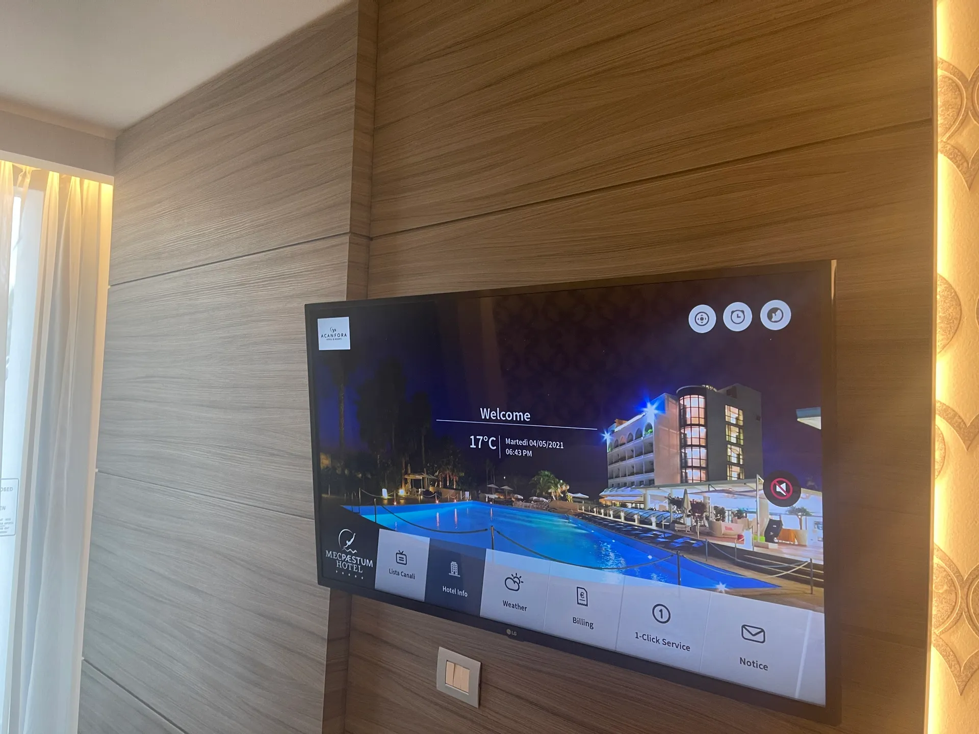 Interactive TV e servizi in camera per un soggiorno su misura