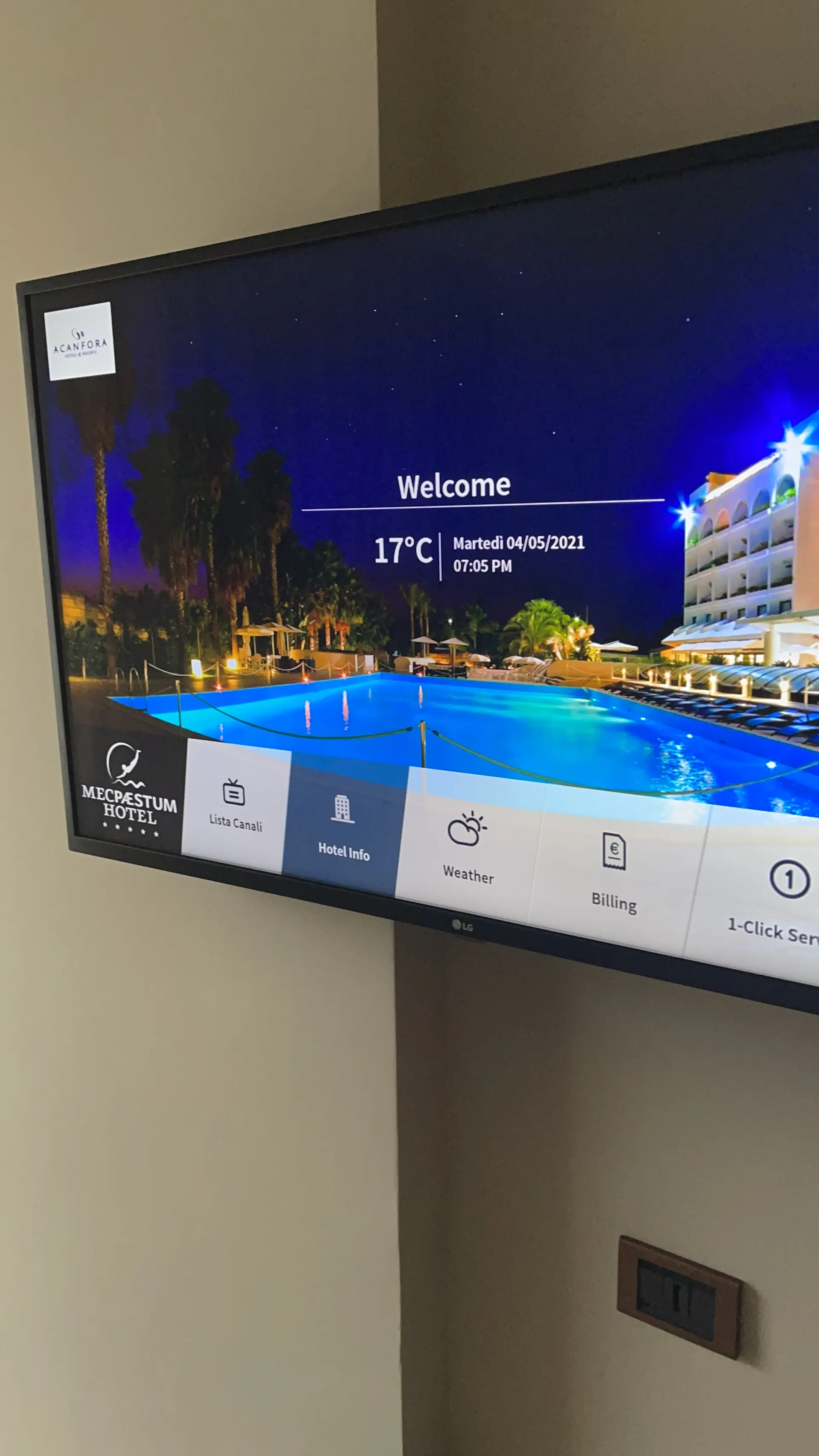 Hotel tv — Mec Paestum Hotel 7