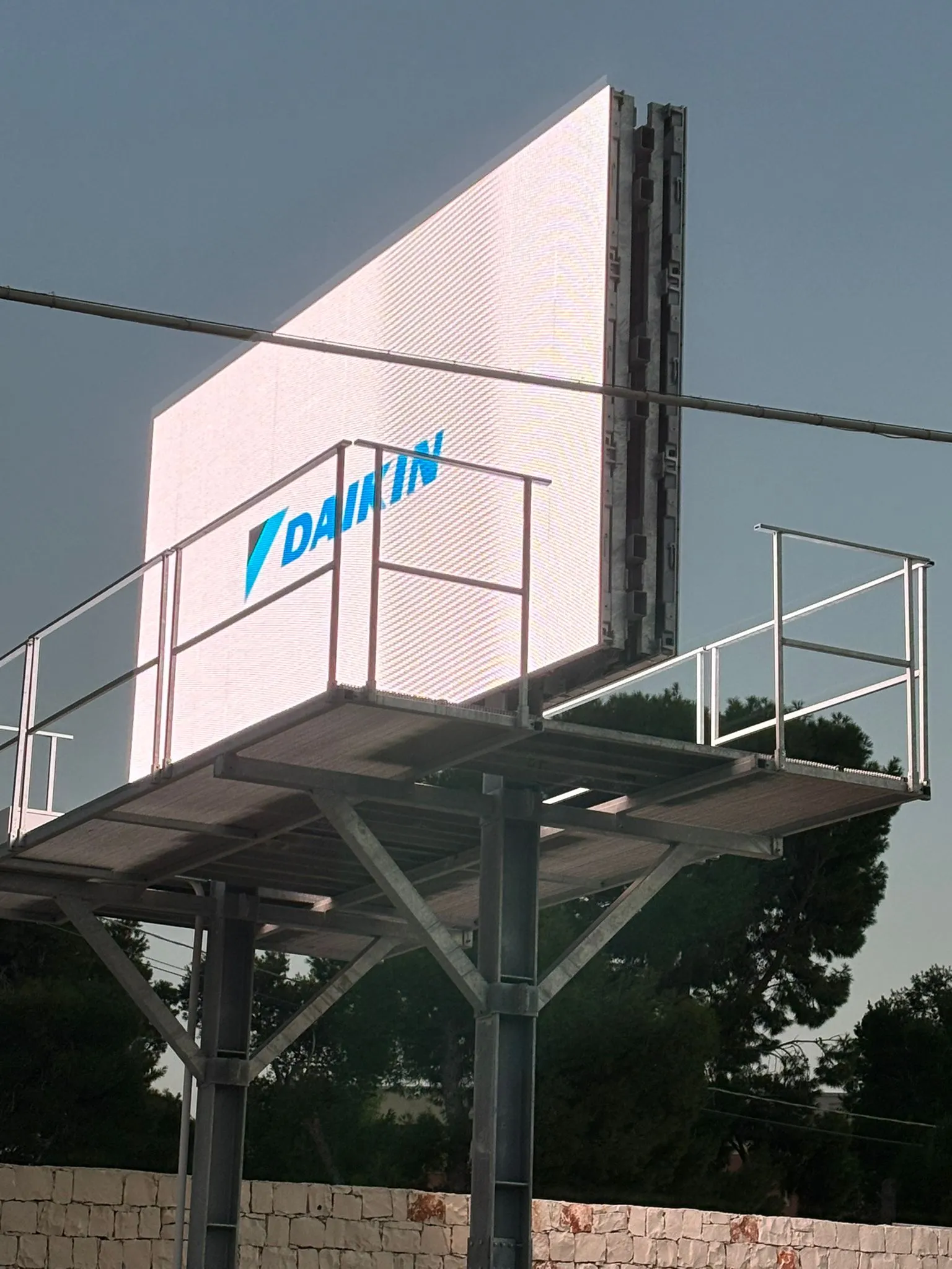 DOOH 8